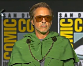 RDJ as Dr Doom Twixtor