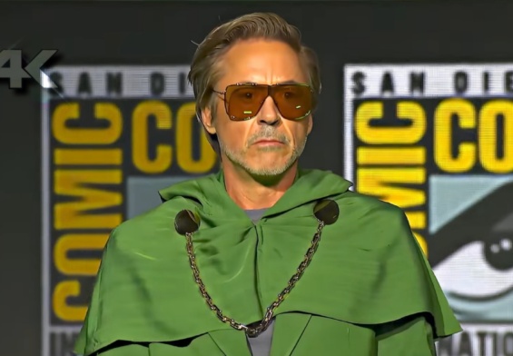RDJ as Dr Doom Twixtor